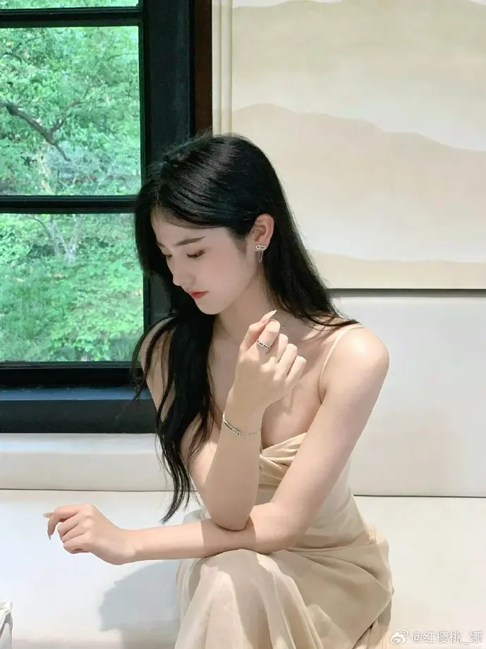 快传App界面示意图